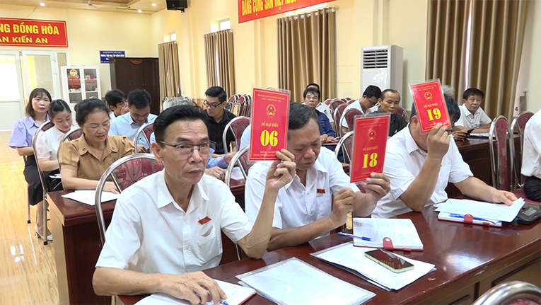 Kỳ họp thứ 13 HĐND phường Đồng Hòa khóa V, nhiệm kỳ 2021-2026