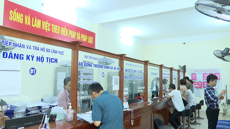 UBND quận kiểm tra công tác cải cách hành chính, phòng chống tham nhũng; bảo vệ bí mật nhà nước; tín ngưỡng, tôn giáo tại phường Ngọc Sơn