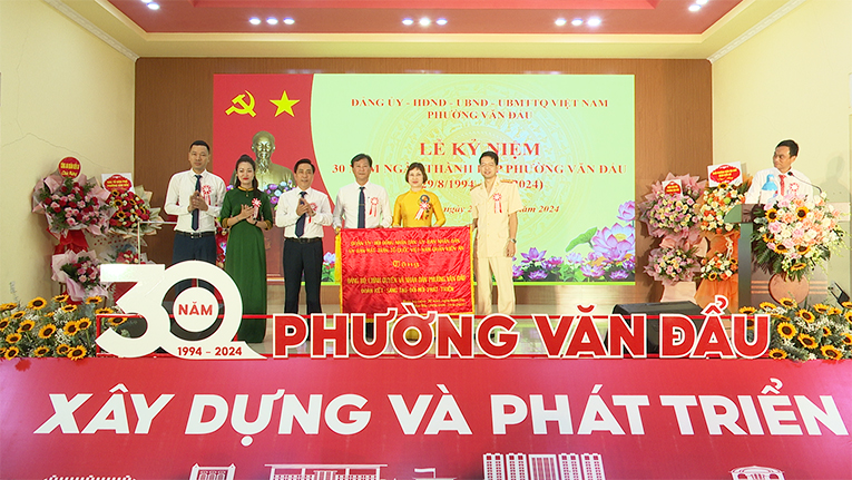 Phường Văn Đẩu kỉ niệm 30 năm ngày thành lập phường