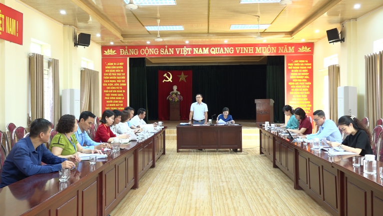 Ban Pháp chế HĐND quận giám sát UBND phường Đồng Hòa về “công tác tuyên truyền, phổ biến giáo dục pháp luật và thực hiện luật xử lý vi phạm hành chính”